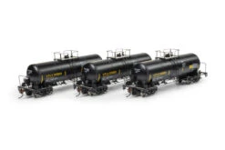 Athearn Genesis 1425 - UTC 13K Gallon Acid Tank Car (3) Union Tank Car Co (UTLX) 125029/125030/125043 - HO Scale