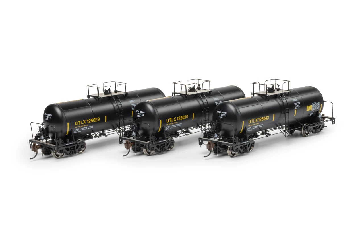 Athearn Genesis 1425 - UTC 13K Gallon Acid Tank Car (3) Union Tank Car Co (UTLX) 125029/125030/125043 - HO Scale 3 Athearn Genesis 1425 - UTC 13K Gallon Acid Tank Car (3) Union Tank Car Co (UTLX) 125029/125030/125043 - HO Scale