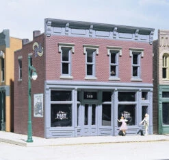 Design Preservation Models (DPM) 10200 - Roberts Dry Goods - HO Scale Kit
