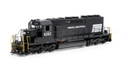 Athearn 73644 - EMD SD40 (DC Silent) Penn Central (PC) 6262 - HO Scale