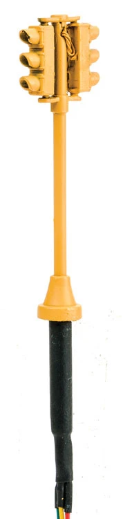 Walthers SceneMaster 949-4365 - 1960s-Style Traffic Lights - Powered - Double-Sided - HO Scale